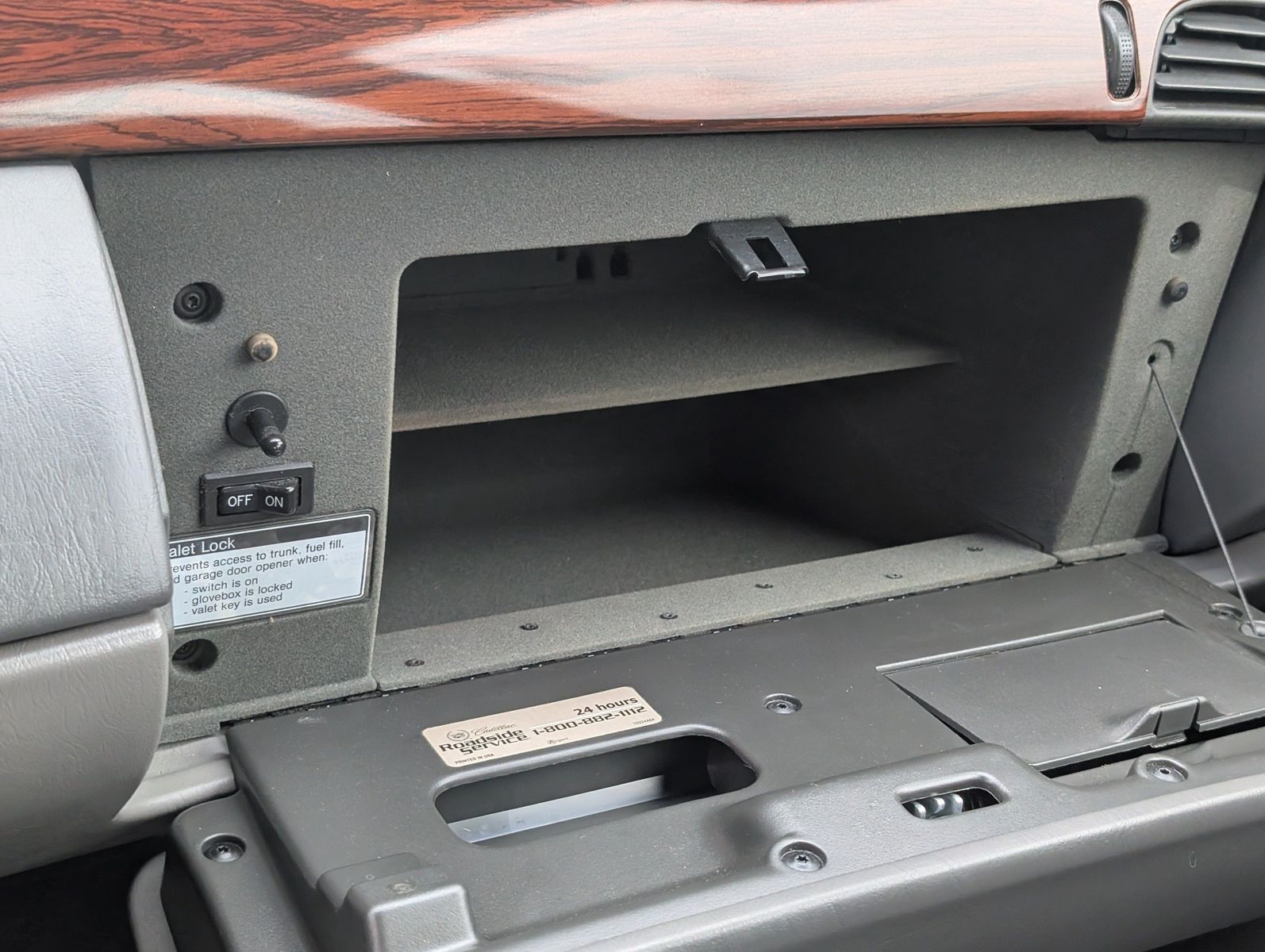 2005 Cadillac DeVille 98