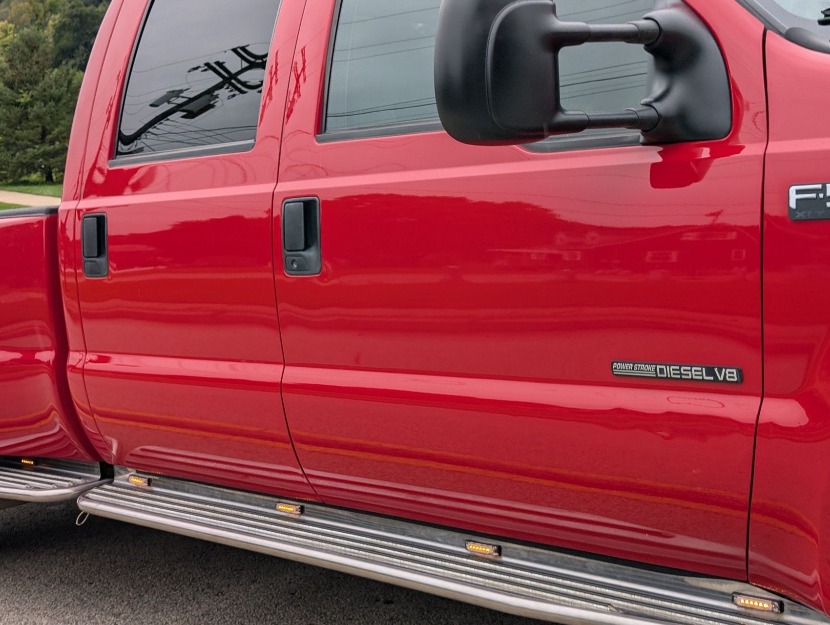 2001 Ford F-550 22