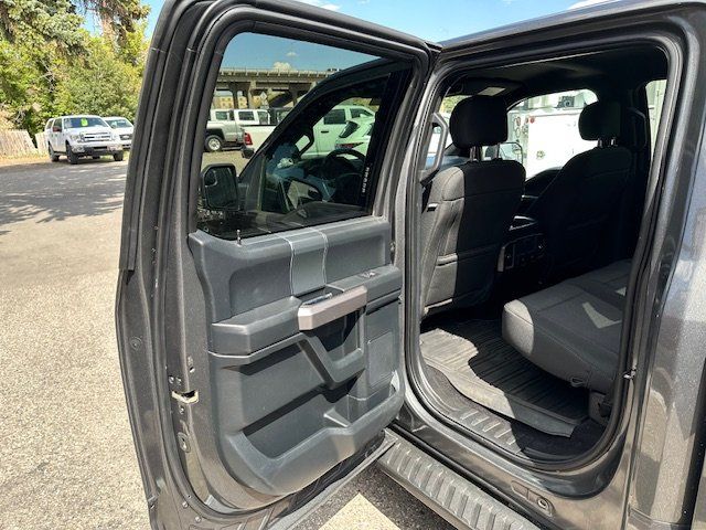 2019 Ford F-150 XLT photo 8