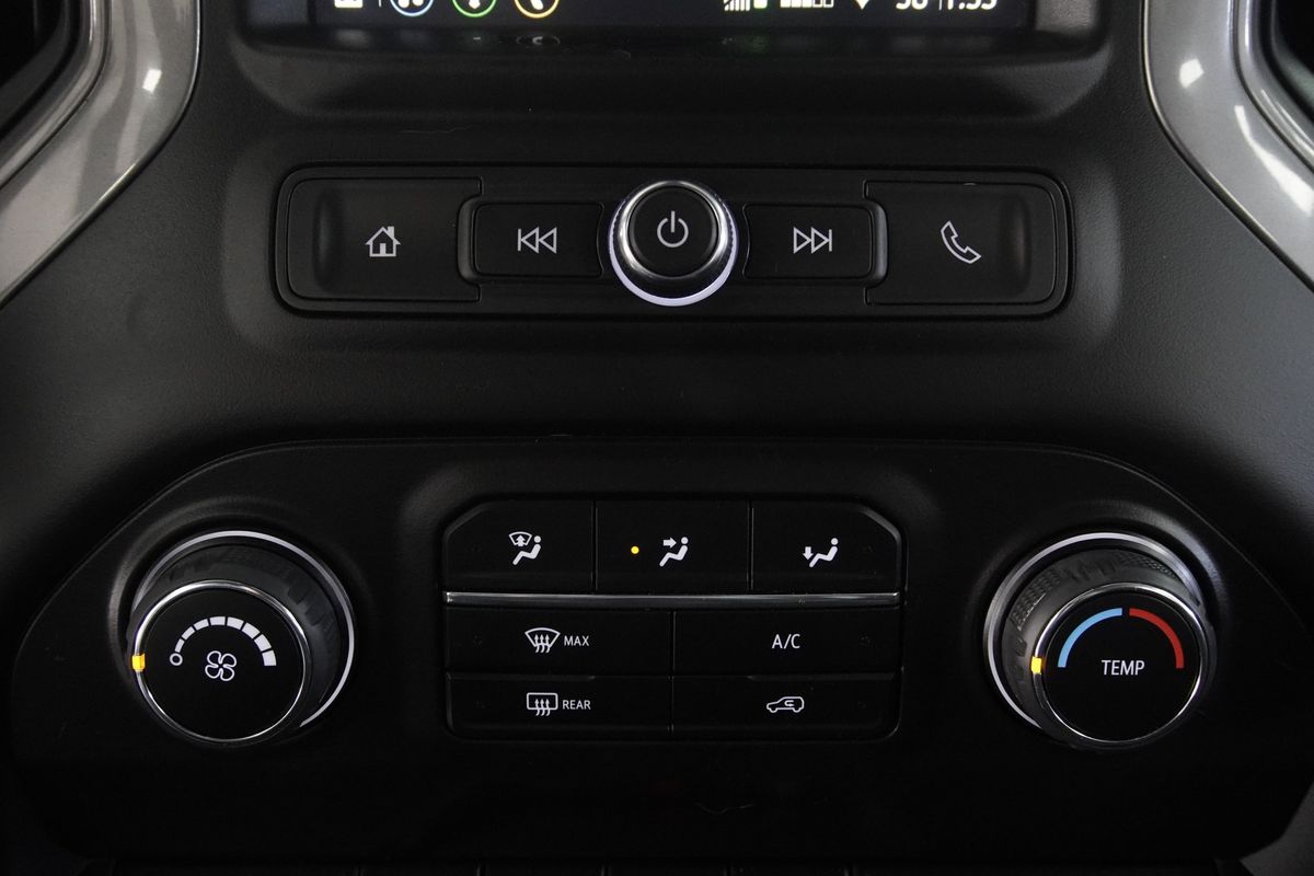 2021 Chevrolet Silverado 1500 4WD Crew Cab Short Bed Custom Trail Boss