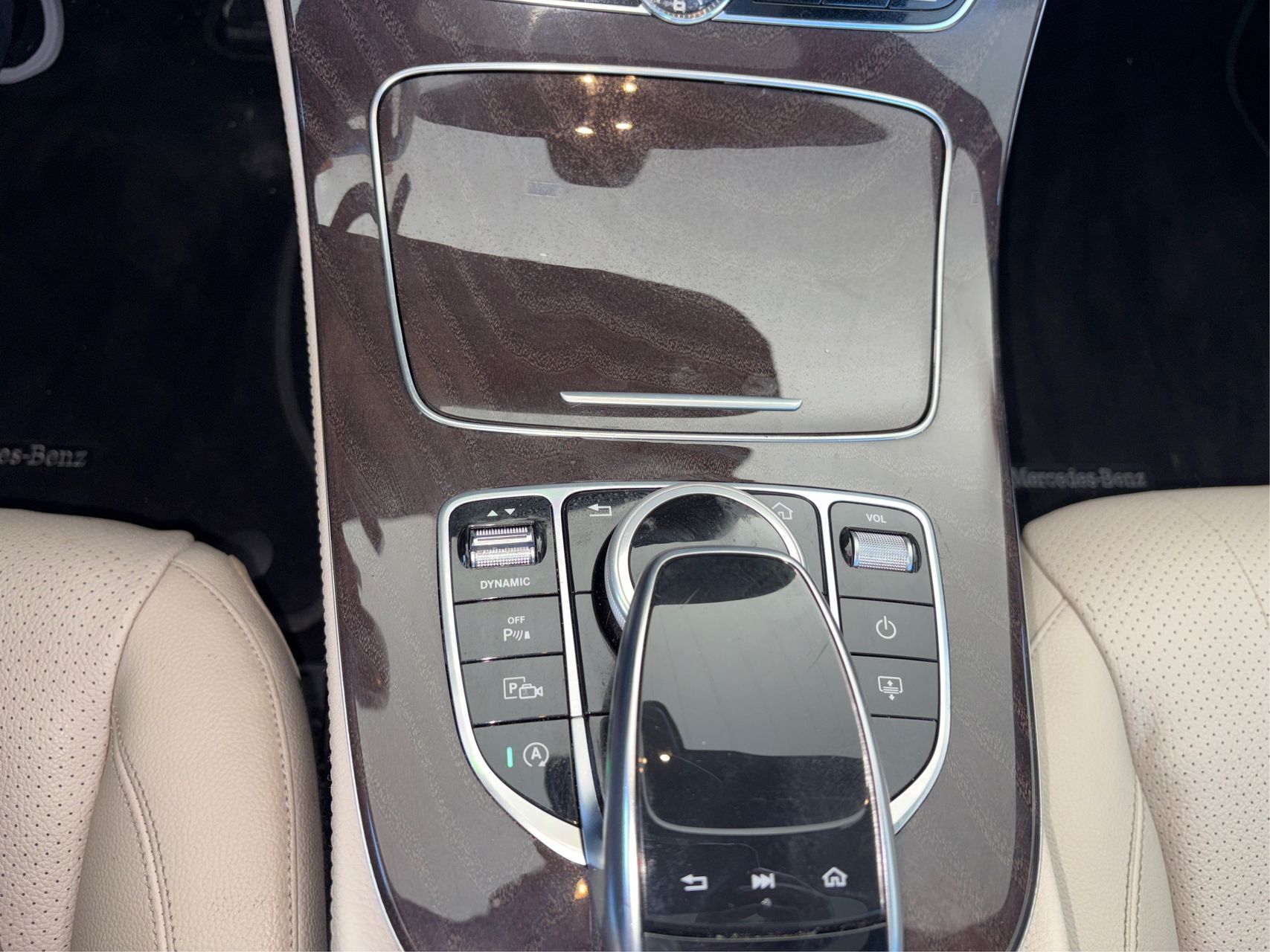 Mercedes-Benz e photo 21