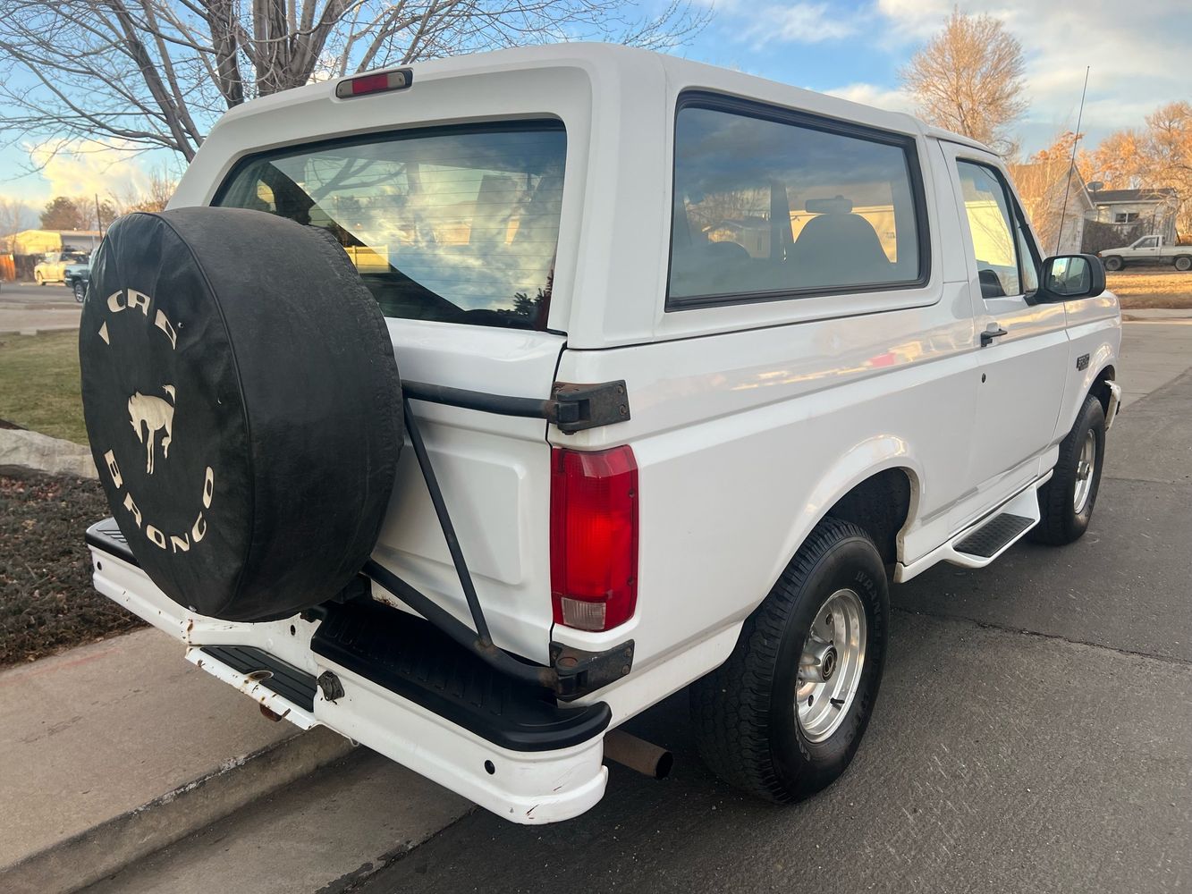 1995 Ford Bronco null photo 5