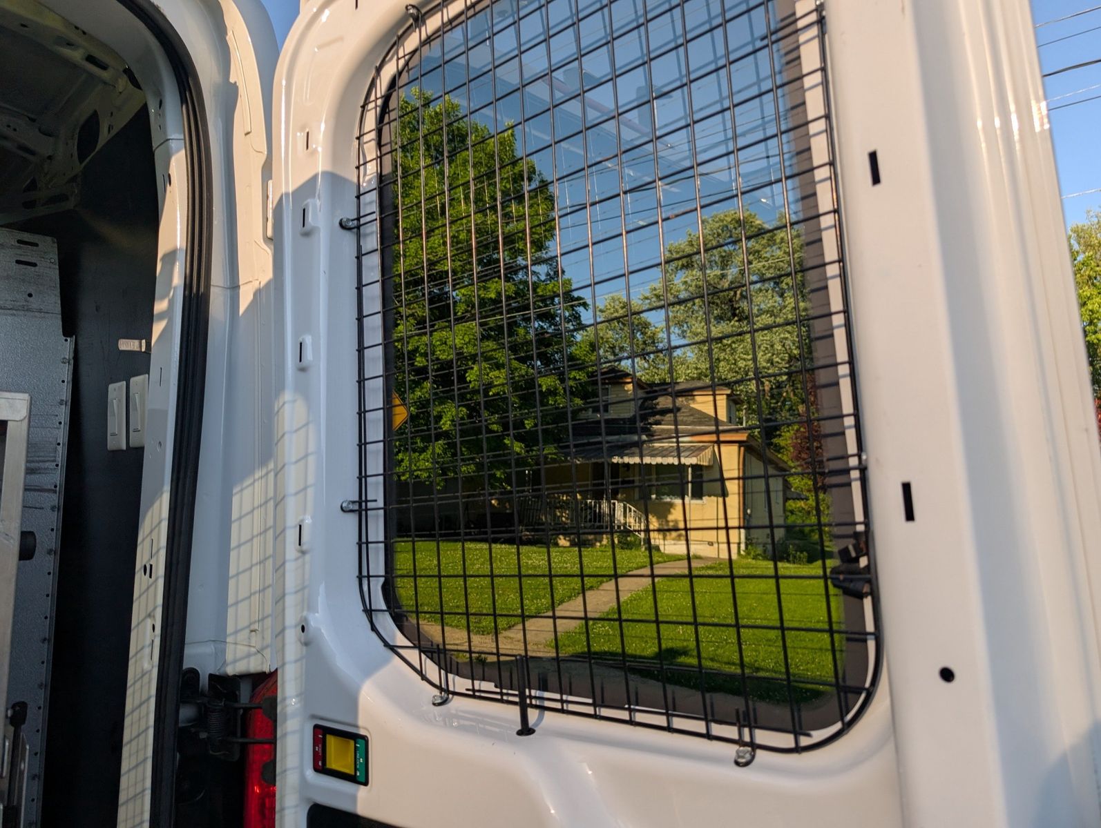 2017 Ford Transit-250 61