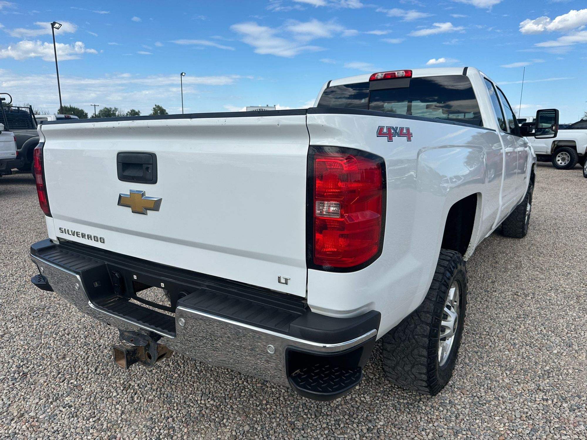 2015 Chevrolet Silverado 2500HD LT photo 10