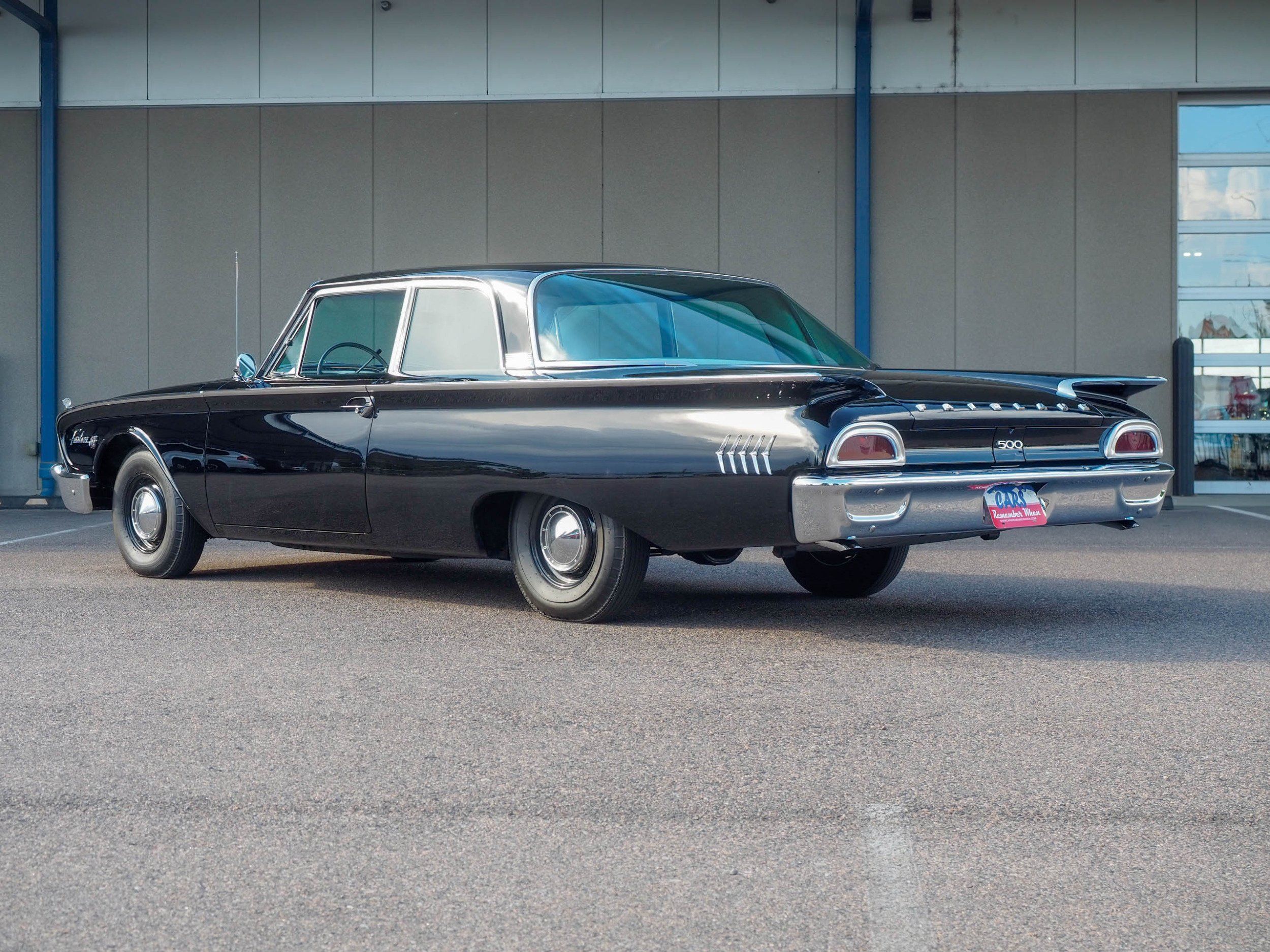 1960 Ford Fairlane Black 500