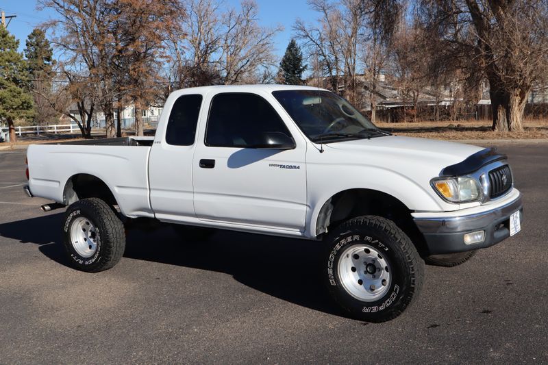 2002 Toyota Tacoma Photos