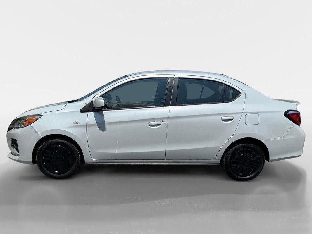 2022 Mitsubishi Mirage G4 ES photo 2