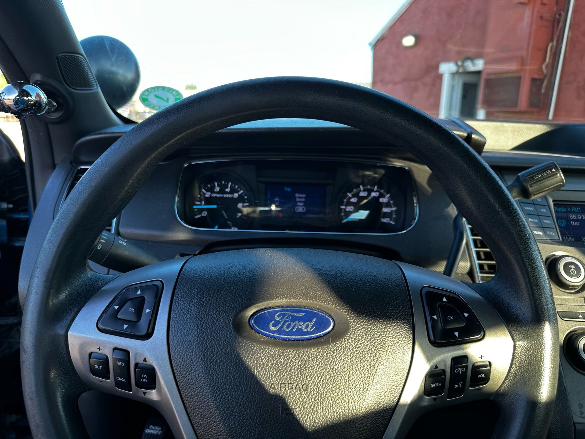 2013 Ford Taurus photo 33