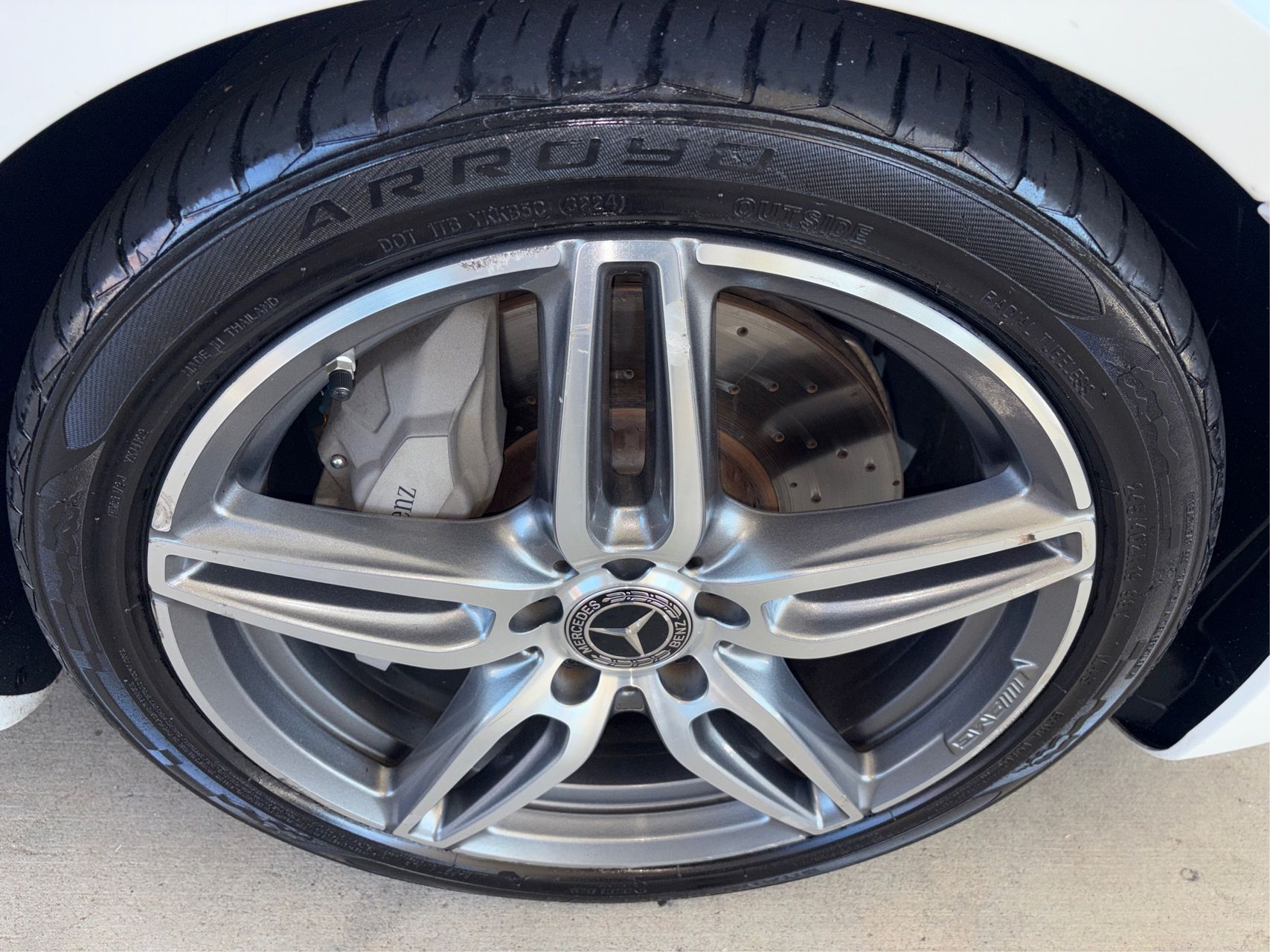 Mercedes-Benz e photo 15
