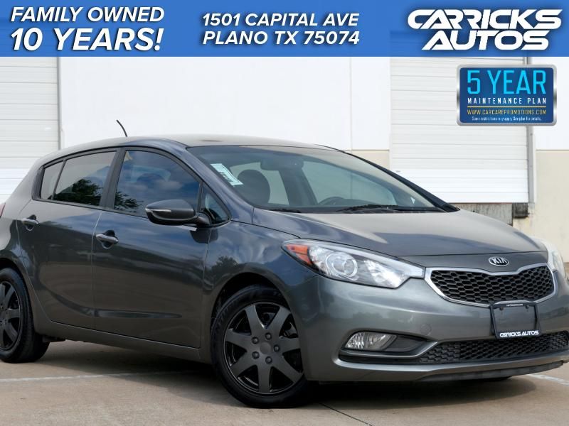 2016 Kia Forte LX AT's photo