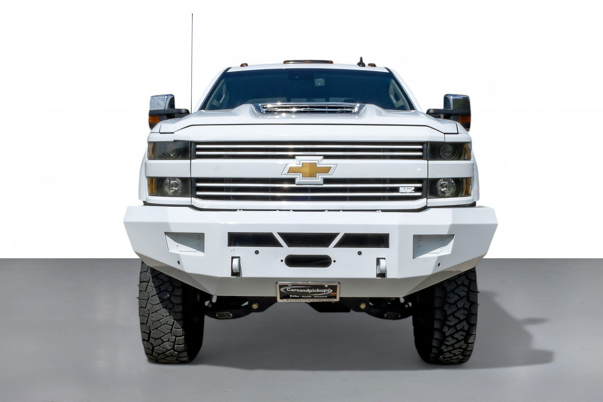 2019 Chevrolet Silverado 3500HD LTZ photo 2