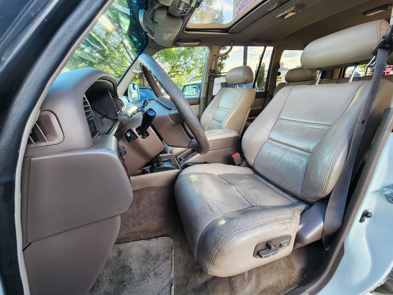 1997 Toyota Land Cruiser Base photo 25