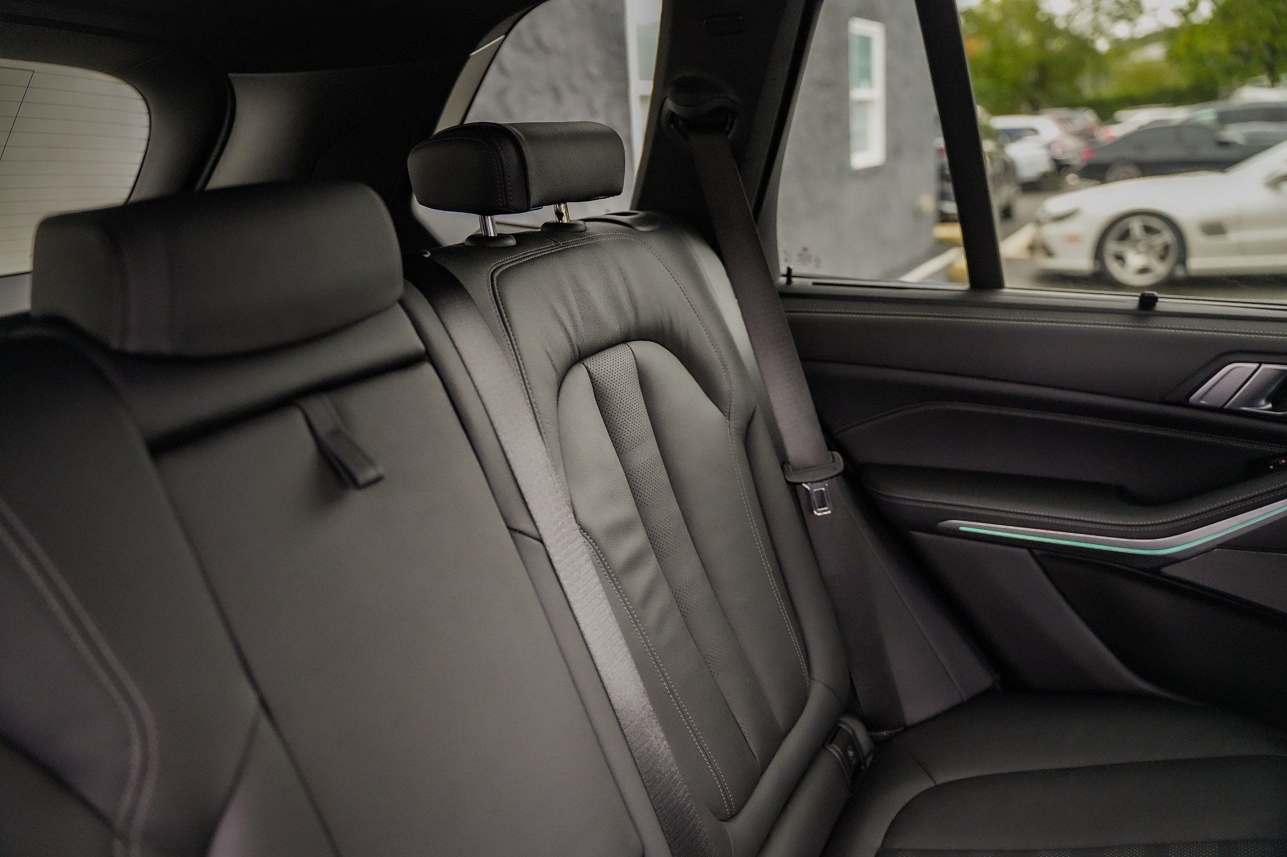 2021 BMW X5 M50i - Photo 17