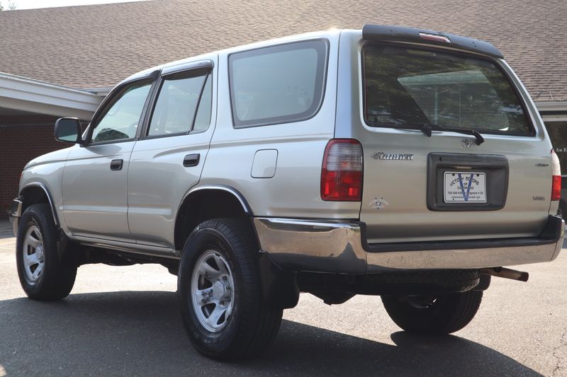 1999 Toyota 4Runner Photos