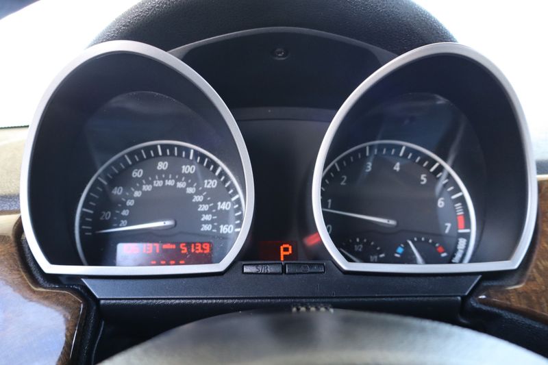 2004 BMW Z4 2.5i | Victory Motors of Colorado