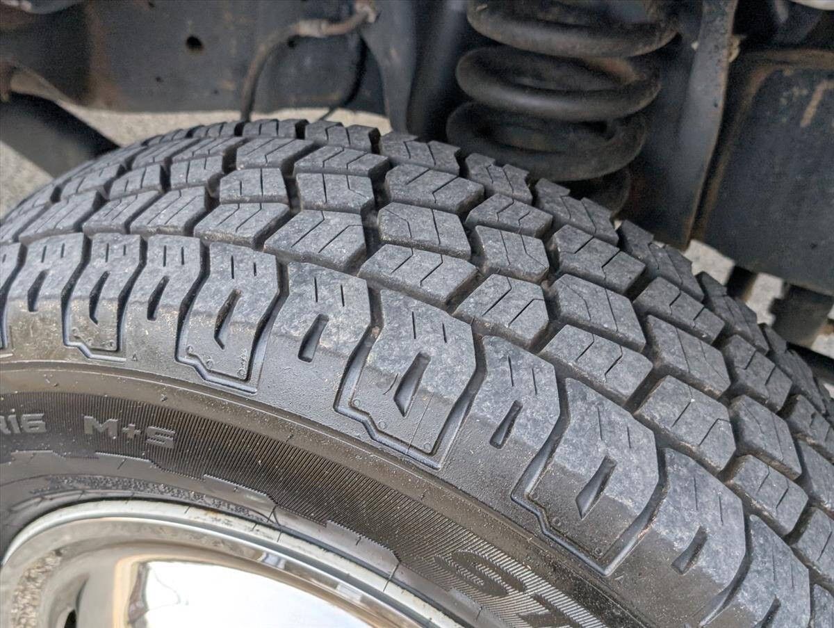 2017 Ford E-Series 17