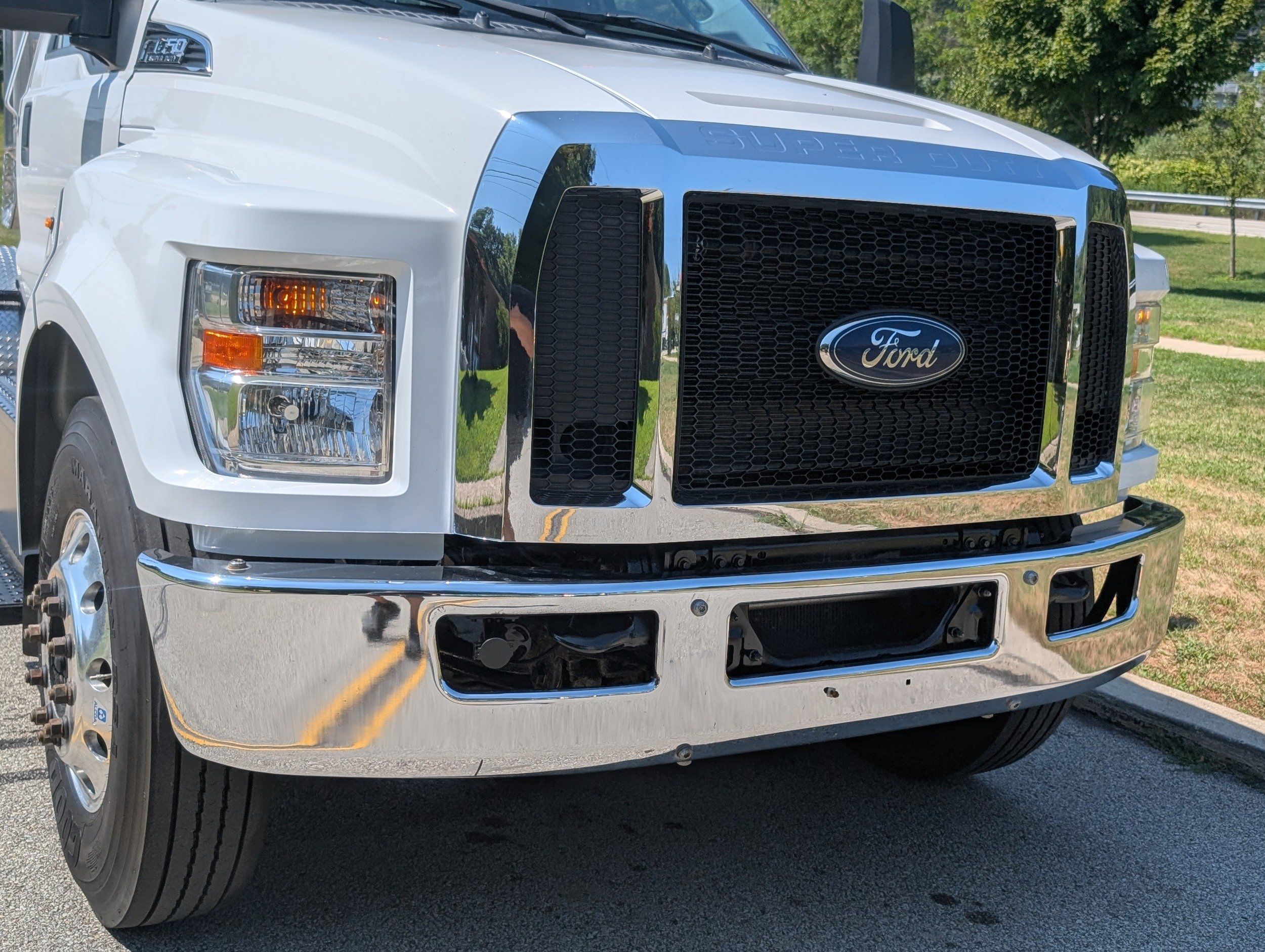 2018 Ford F-650 SuperCab photo 16