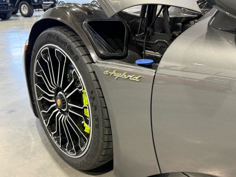 2015 Porsche 918 Spyder, photo 21