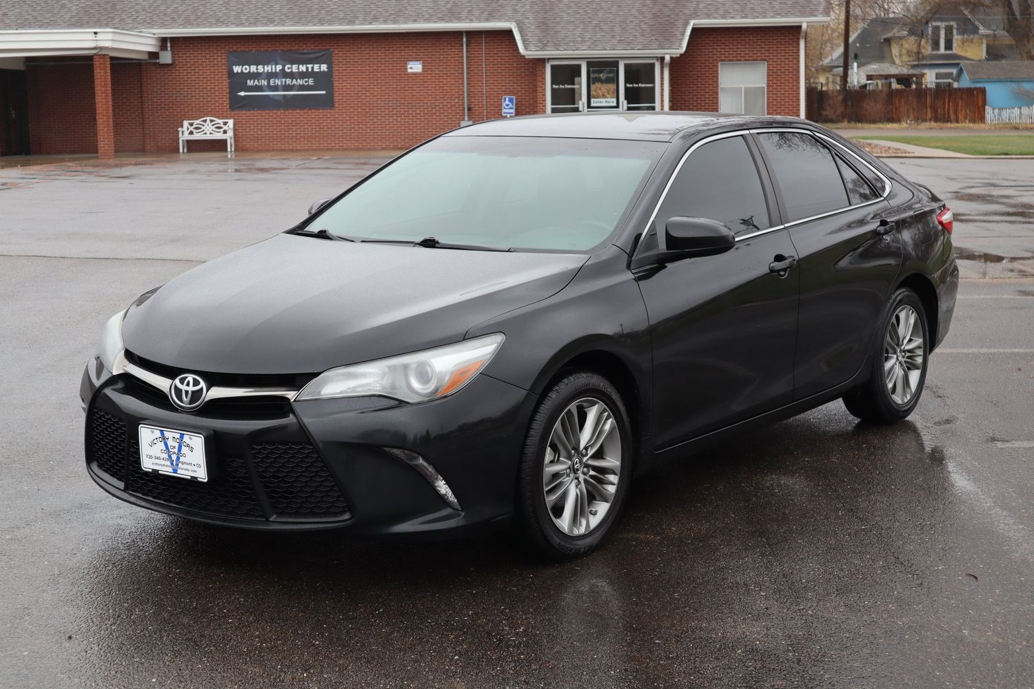 2016 Toyota Camry SE | Victory Motors of Colorado