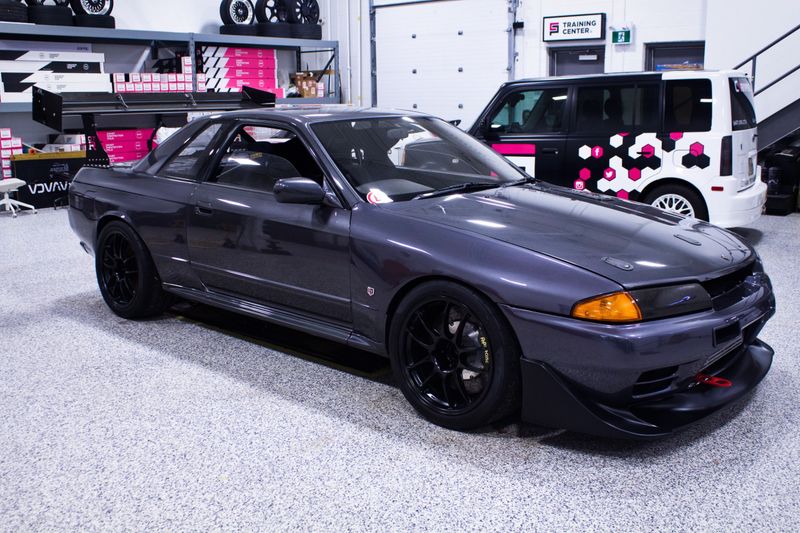 1991 Nissan GT-R R32 RaceCar Photos