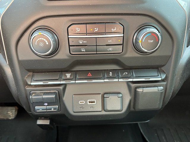 2023 Chevrolet Silverado 3500HD Work Truck photo 16
