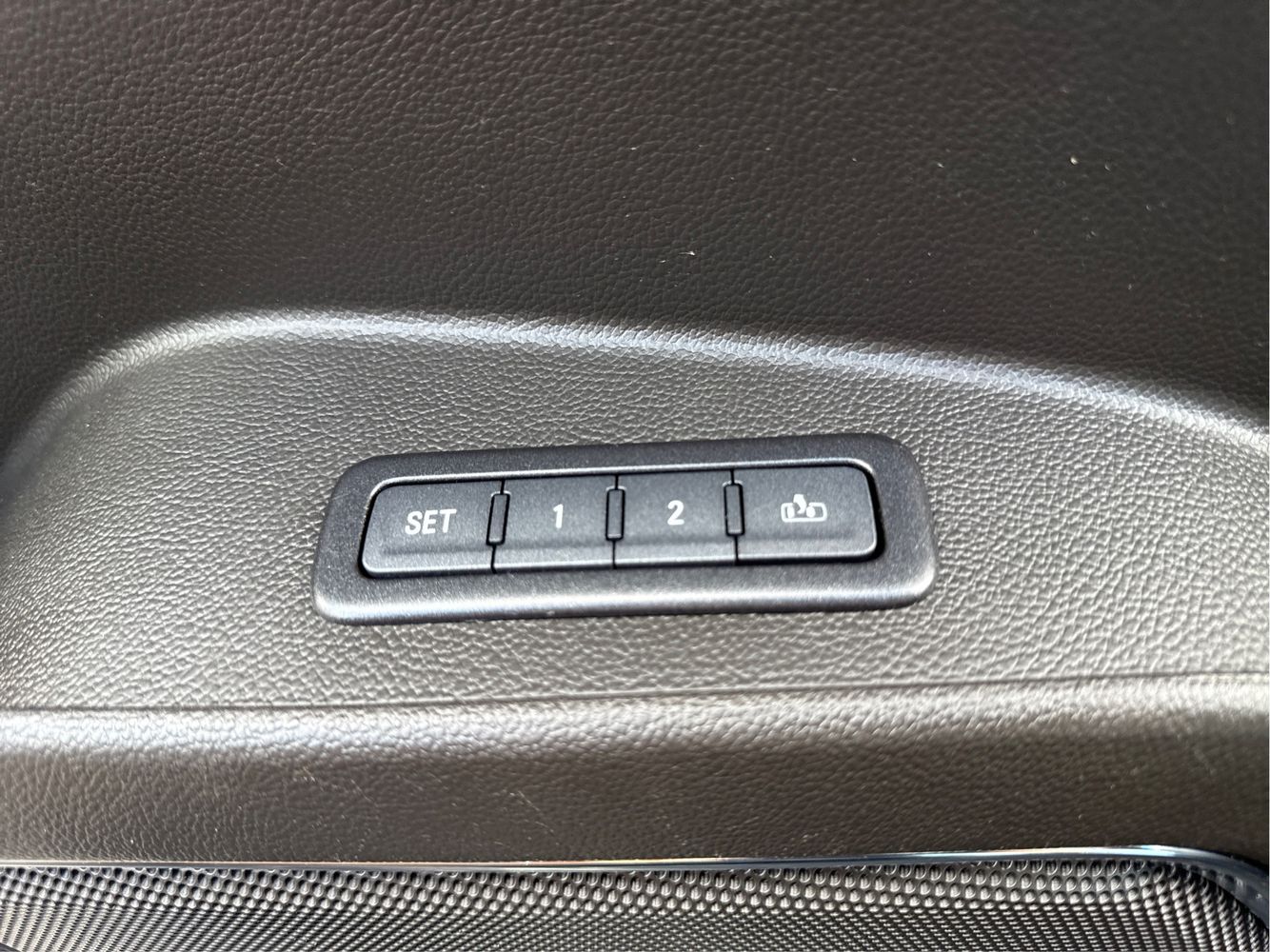 2018 Gmc Yukon XL Denali photo 35