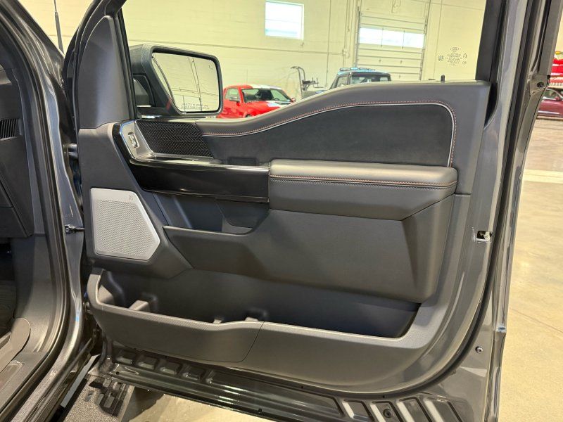 2025 Ford F-150 Raptor R, photo 22