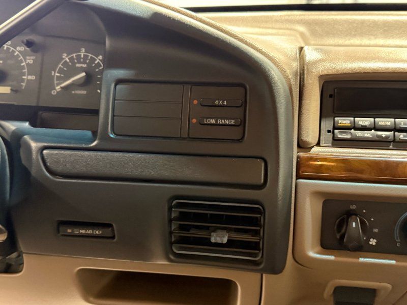 1996 Ford Bronco Eddie Bauer, photo 30