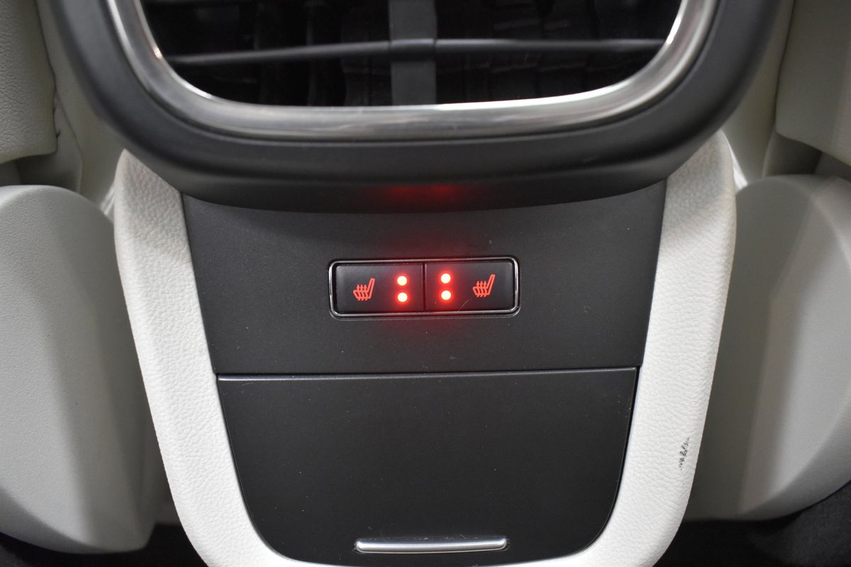 2019 Lincoln Nautilus Black Label