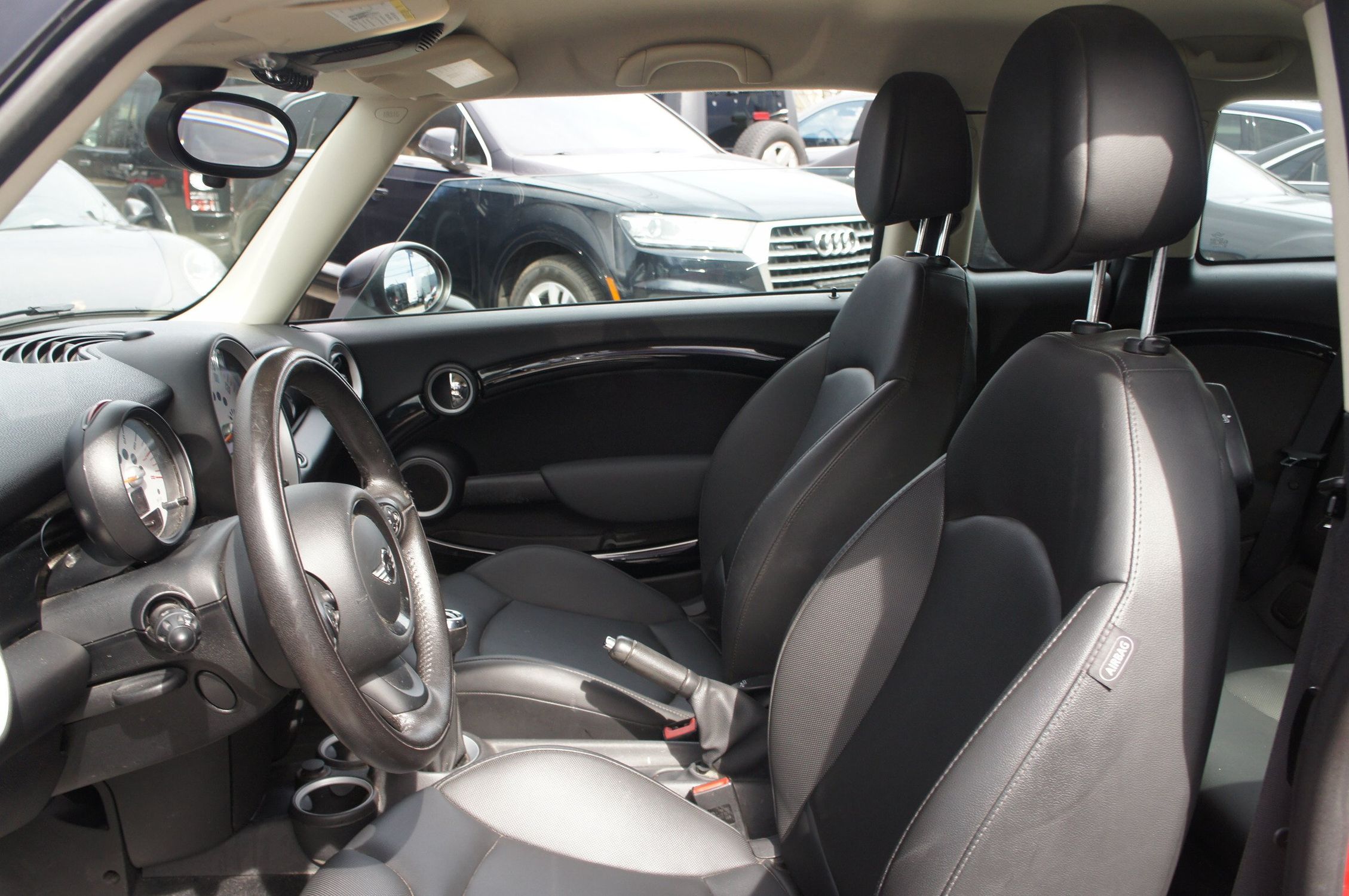 2014 Mini Clubman Base S photo 18