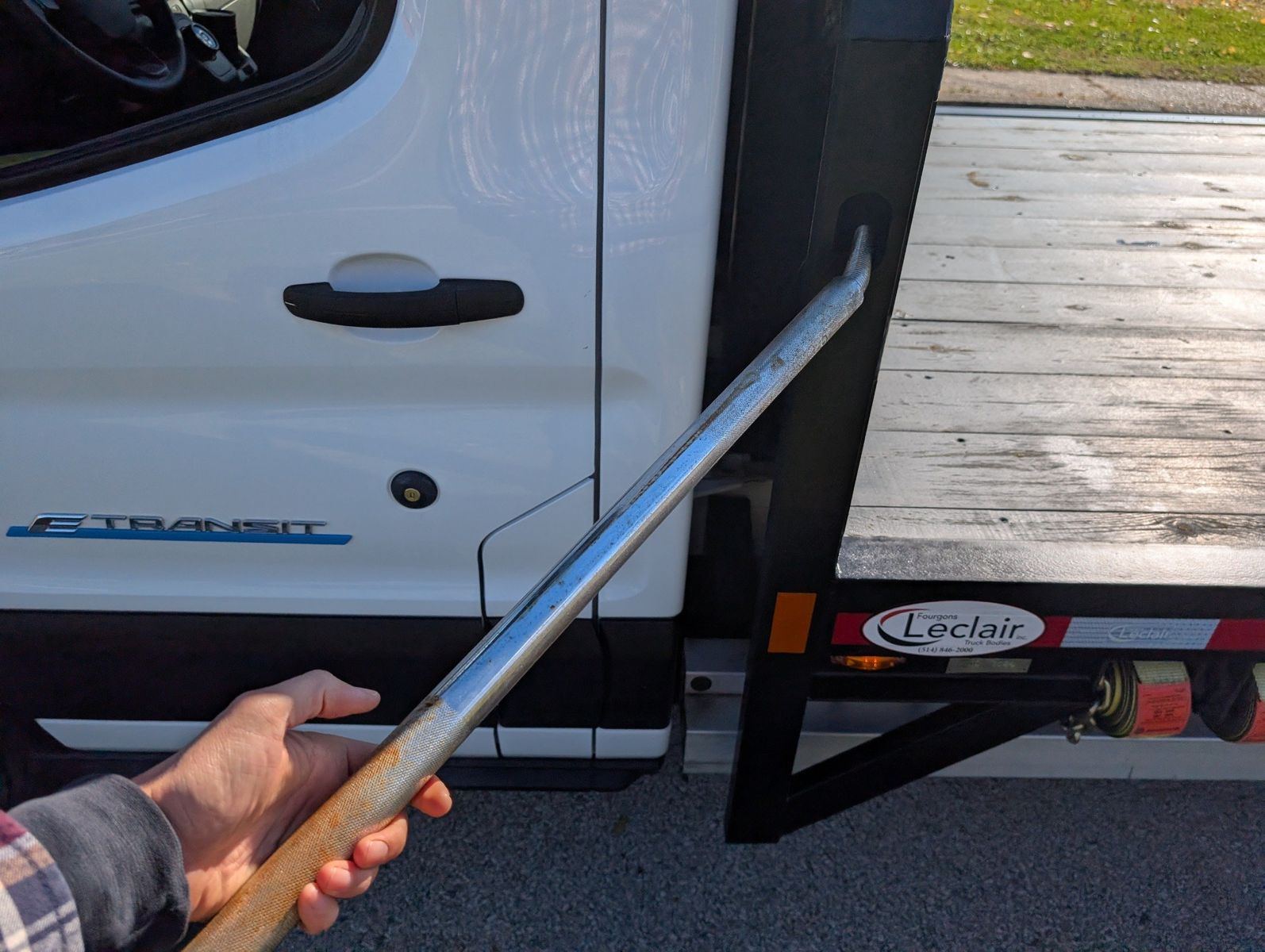 2023 Ford E-Transit-350 58