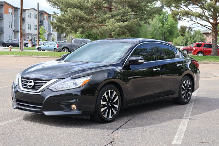 2018 Nissan Altima 2.5 SL | Victory Motors of Colorado