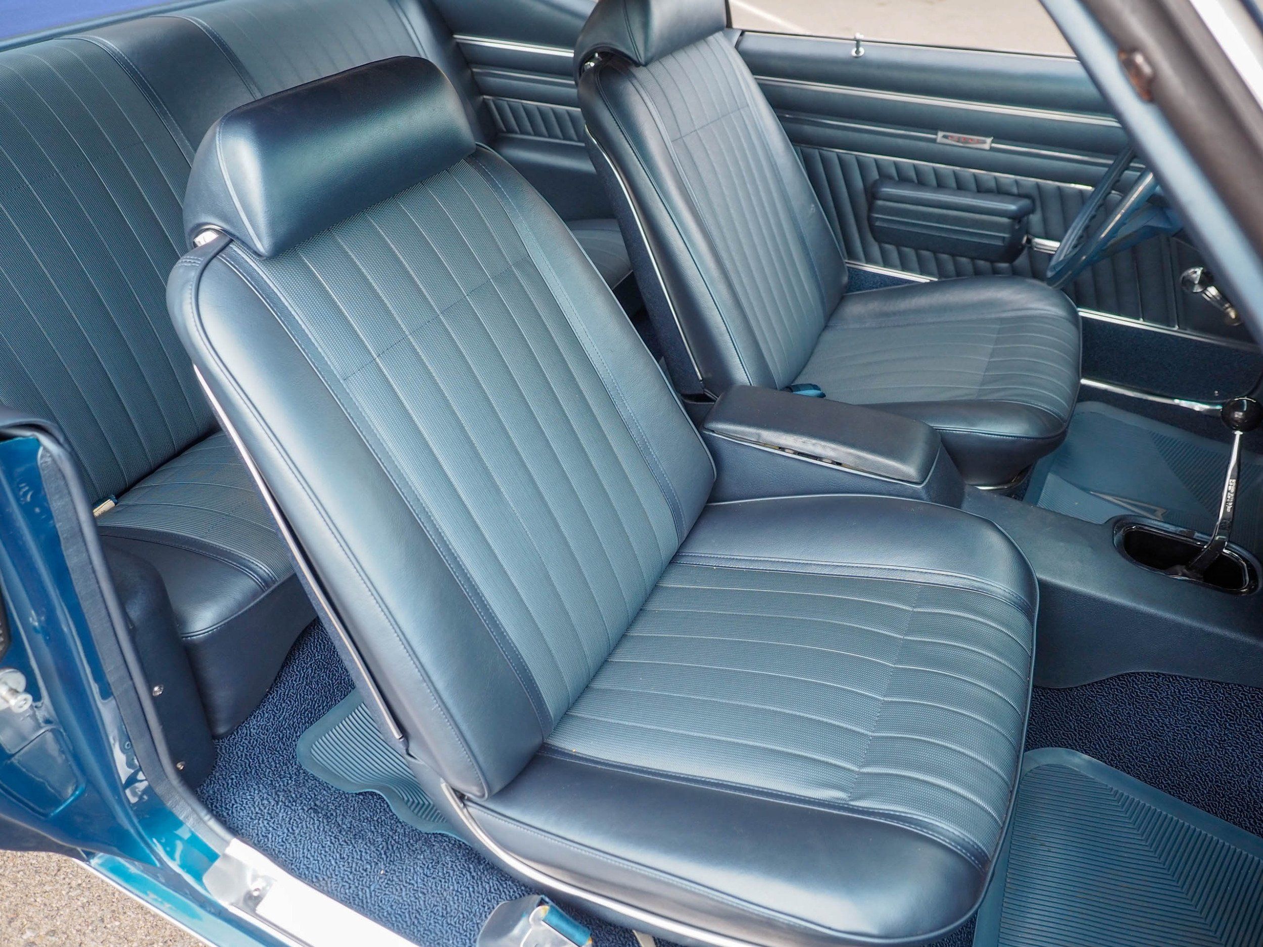 1970 Pontiac GTO Blue 