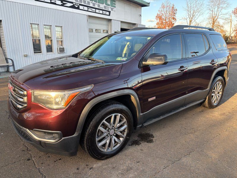 2017 GMC Acadia SLE-2
