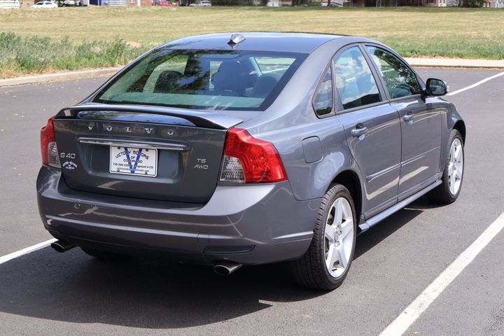 2010 Volvo S40 T5 R-Design | Victory Motors of Colorado