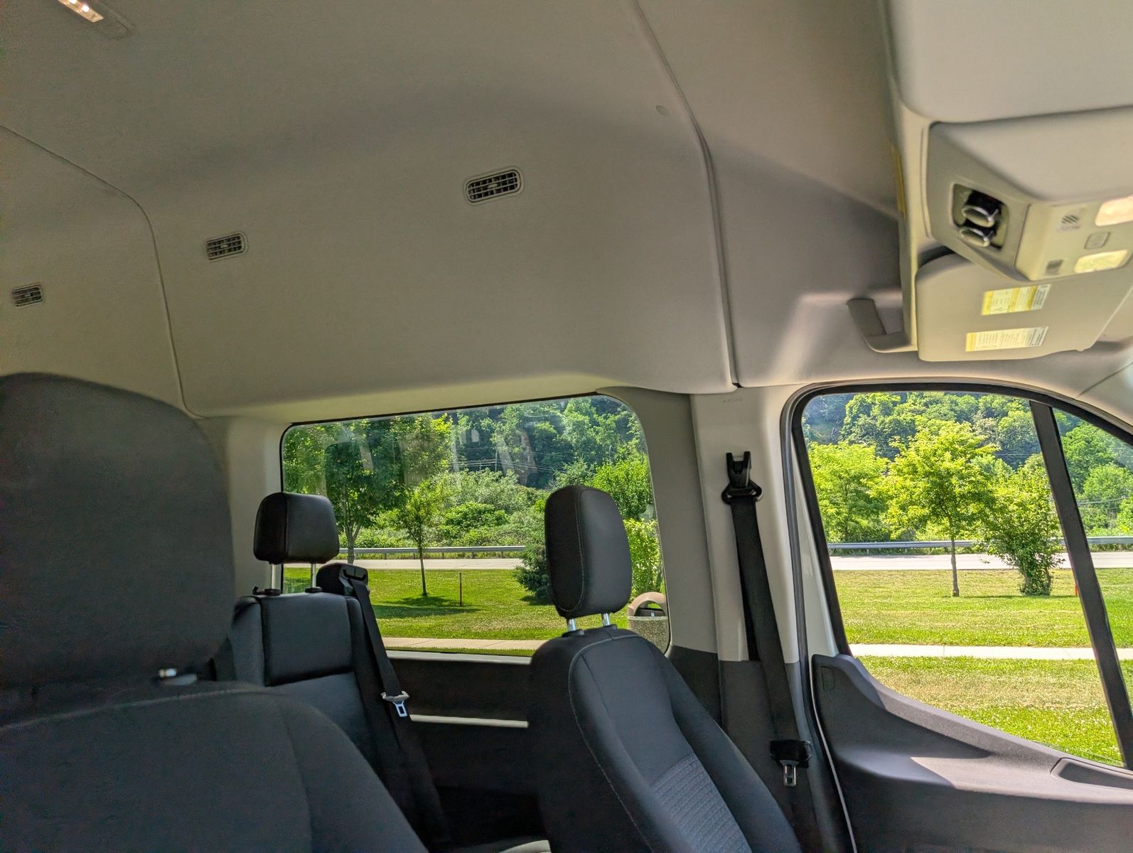 2023 Ford Transit-350 Passenge 17