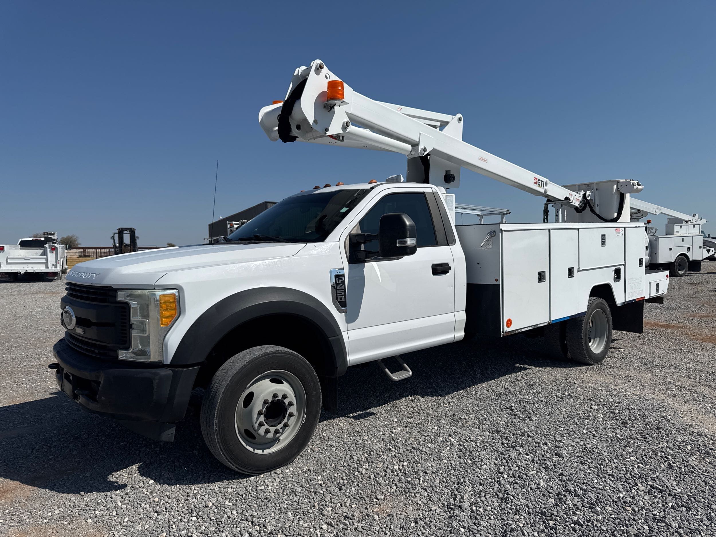 2017 Ford F-450 Super Duty Chassis Cab