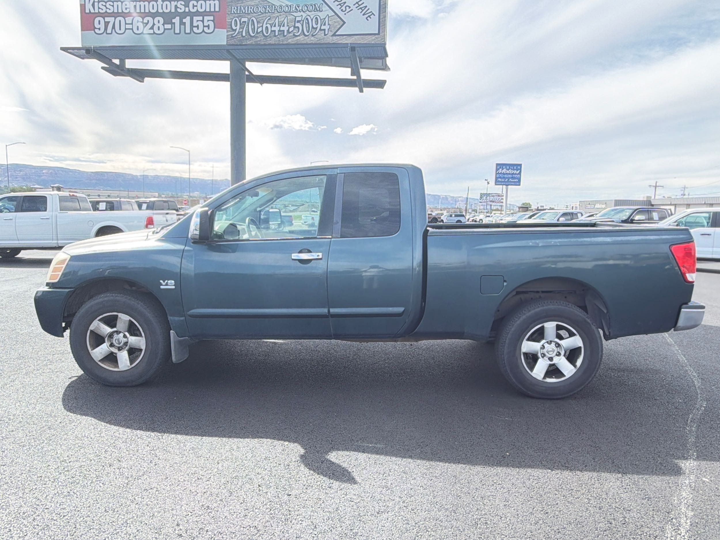 2004 Nissan Titan SE
