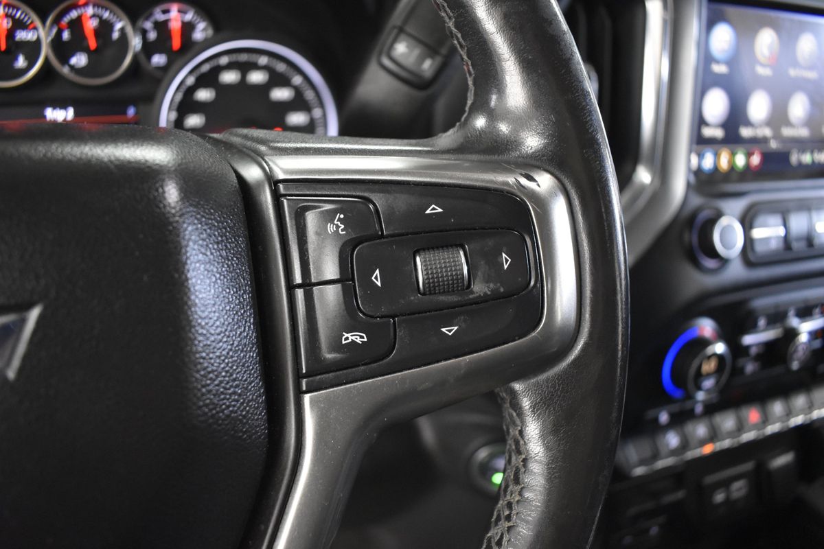 2020 Chevrolet Silverado 1500 4WD Crew Cab Short Bed RST