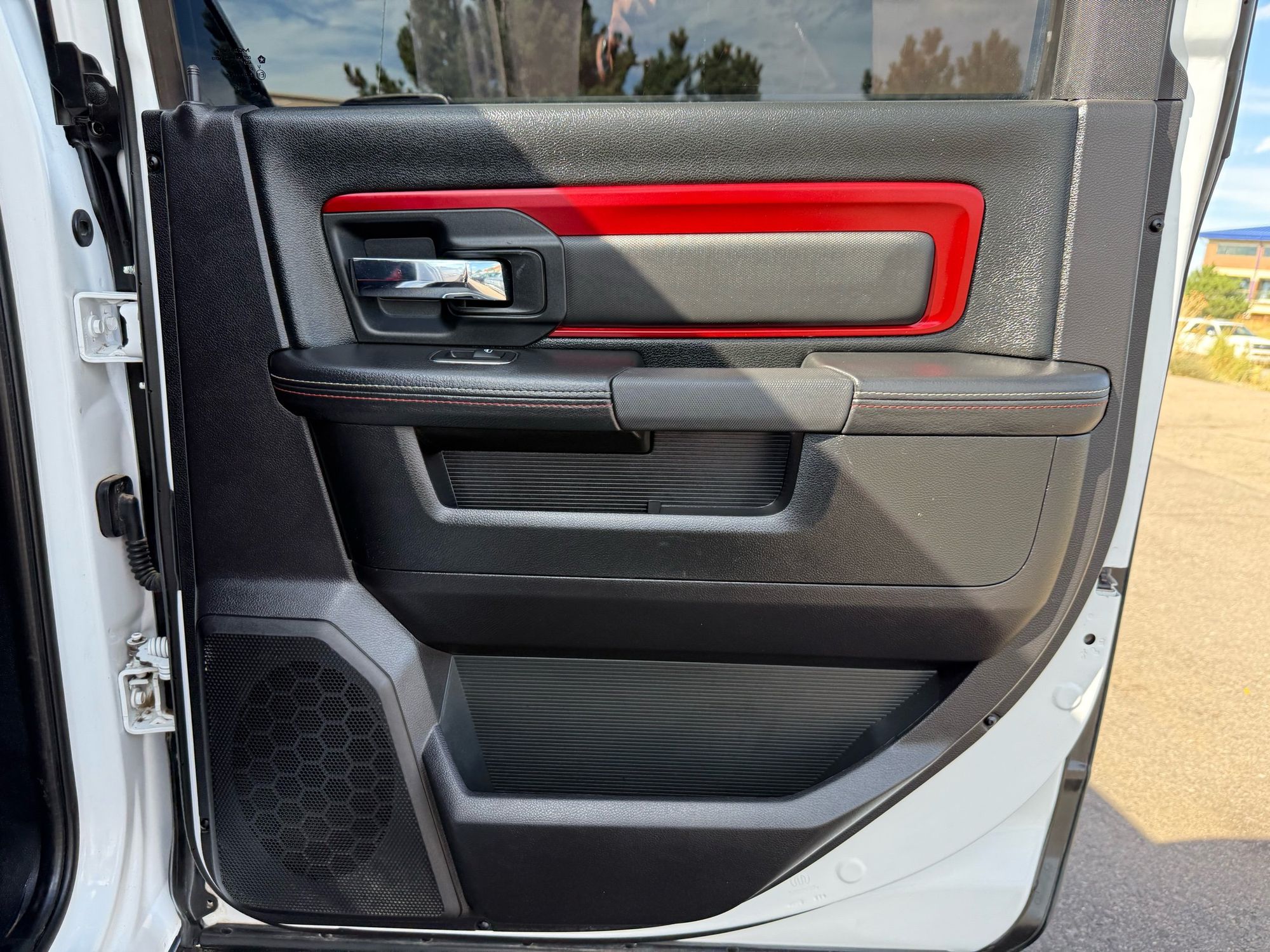 2016 Ram 1500 Rebel photo 21