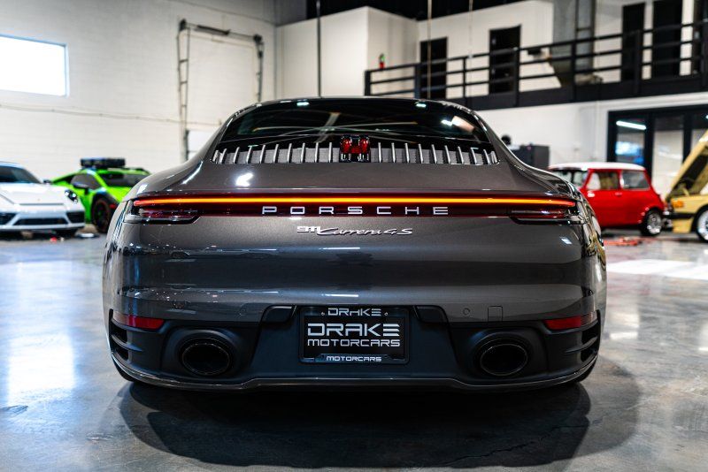 2024 Porsche 911 Carrera 4S, photo 4