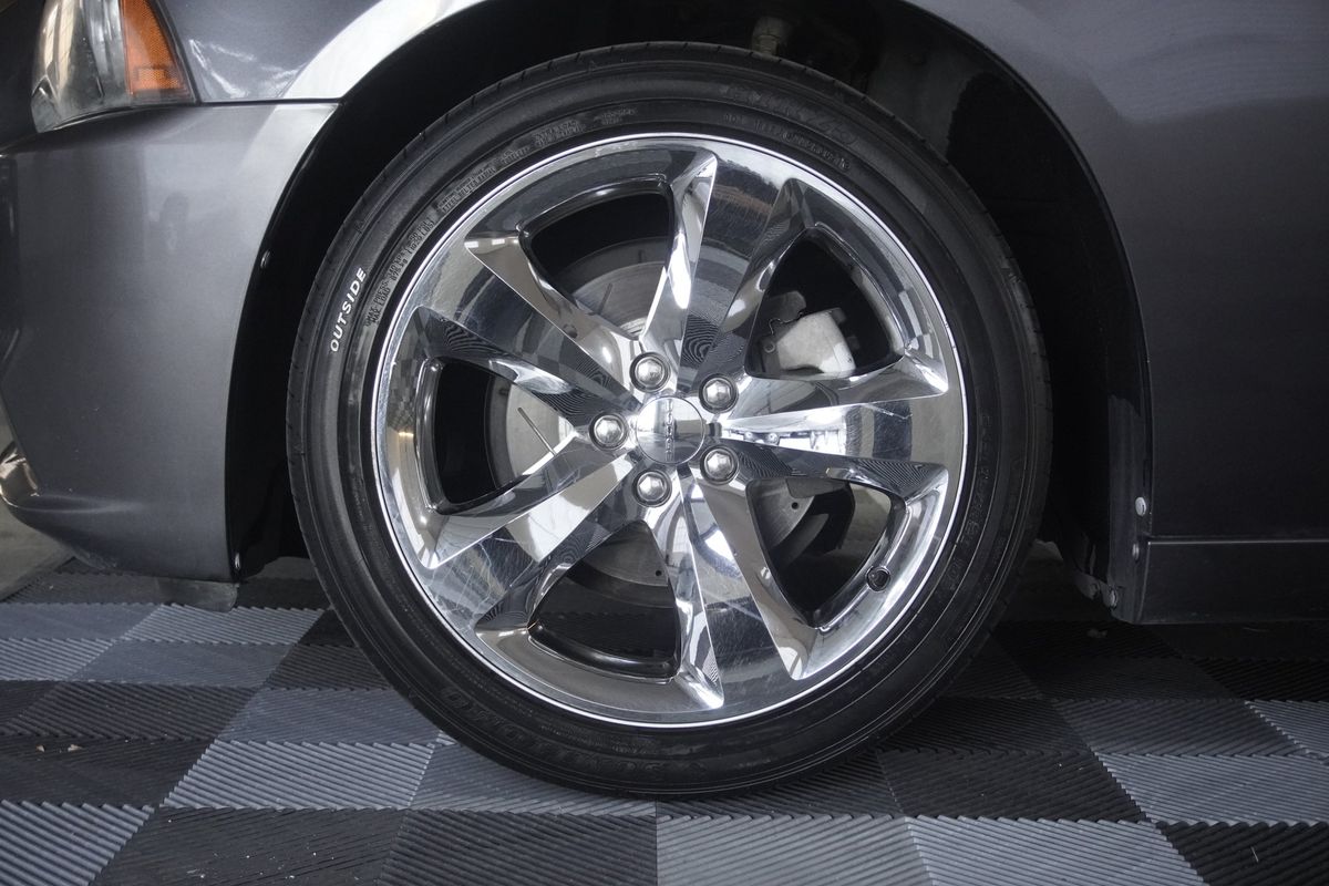 2013 Dodge Charger SXT