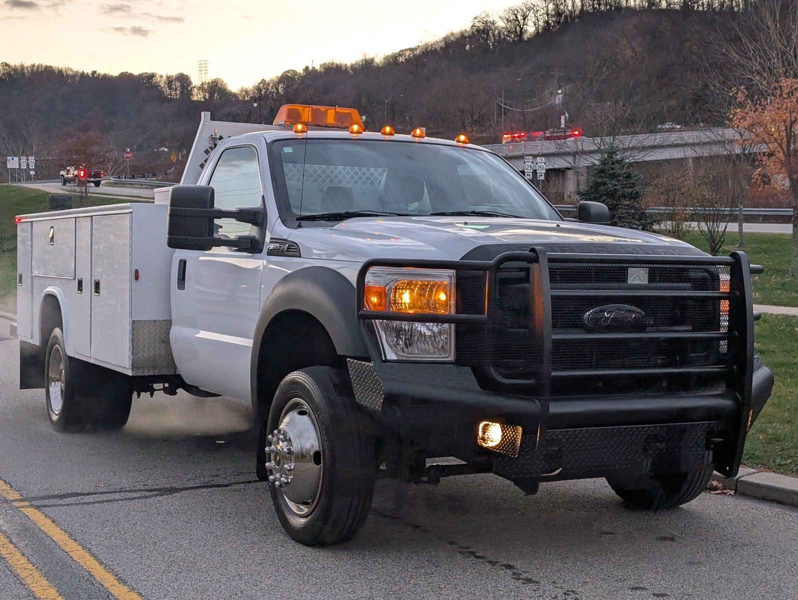 2012 Ford F-550 Super Duty 3