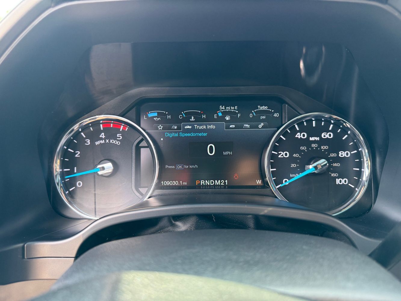 2018 Ford F-350 Platinum photo 22