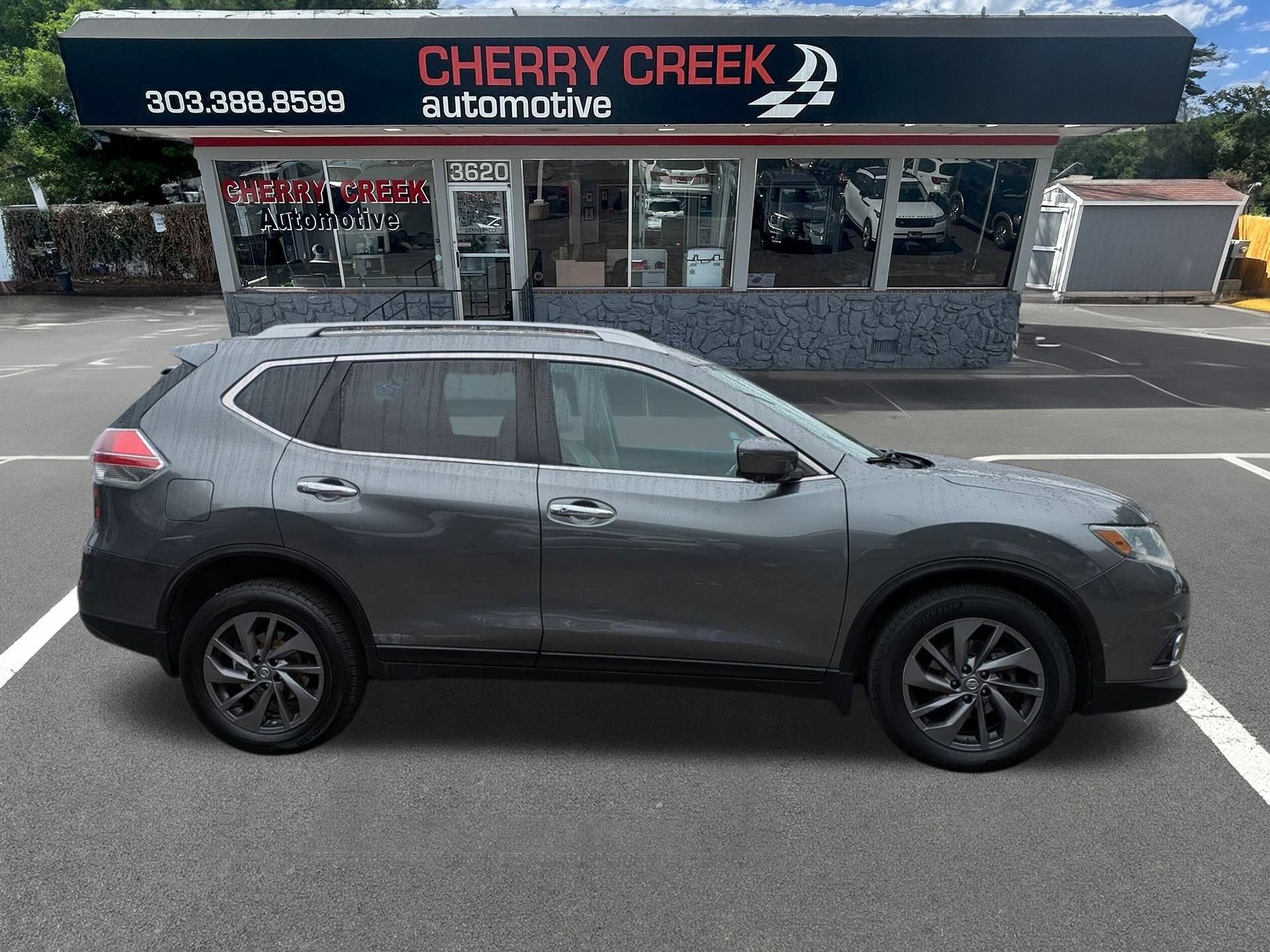 2016 Nissan Rogue SL photo 2