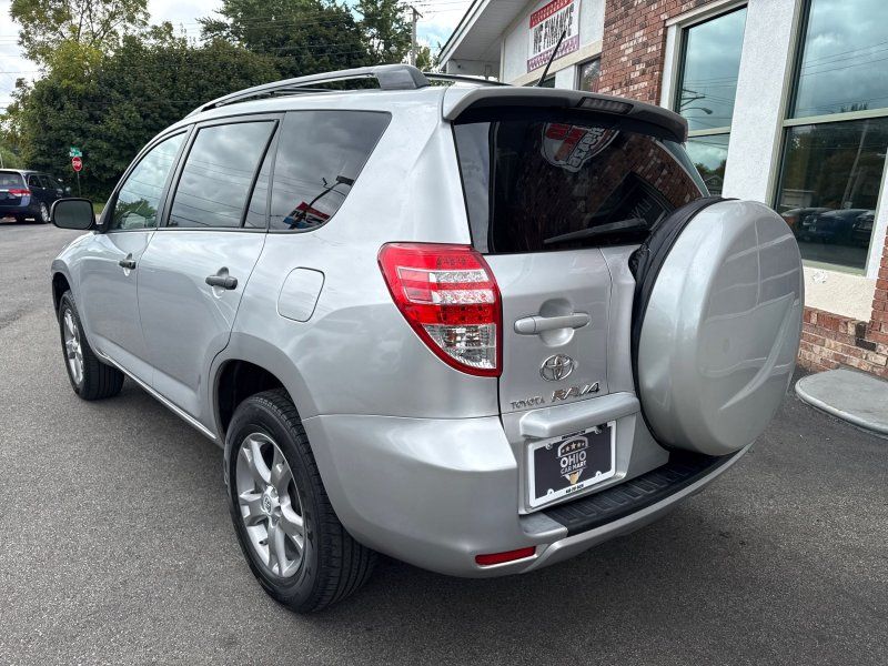 2009 Toyota RAV4 Base photo 7