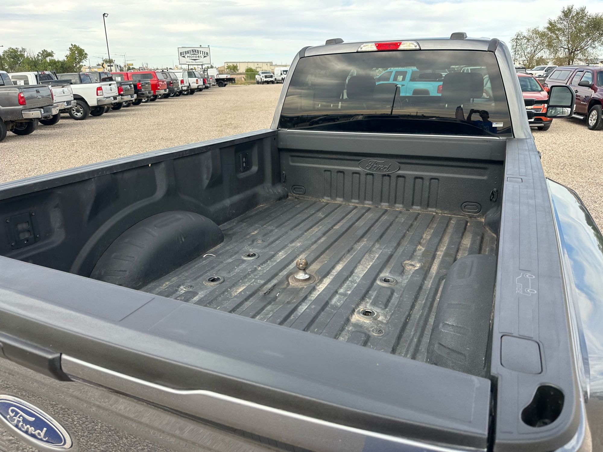 2024 Ford F-350 XLT photo 24