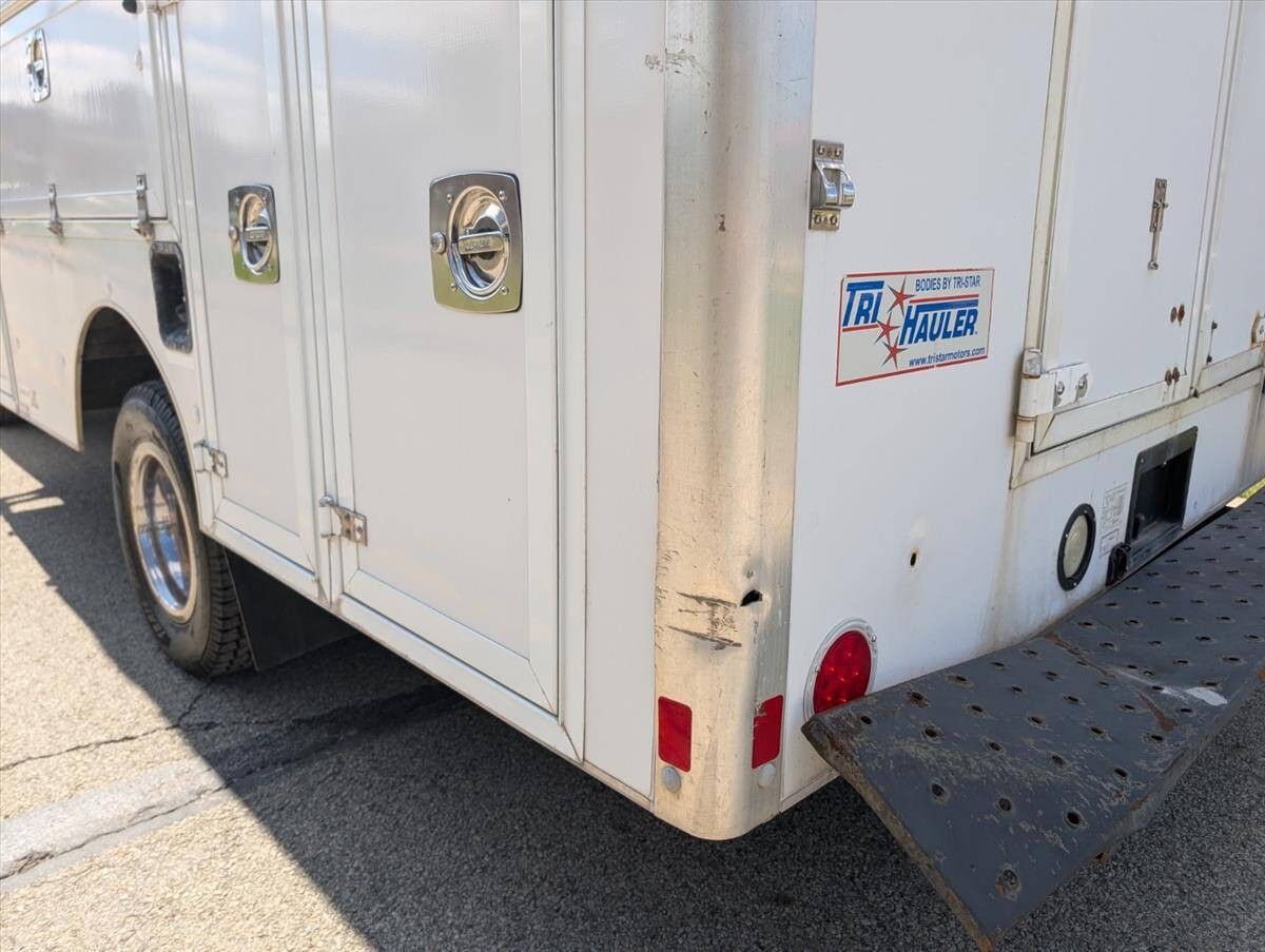 2014 Ford E-Series 62