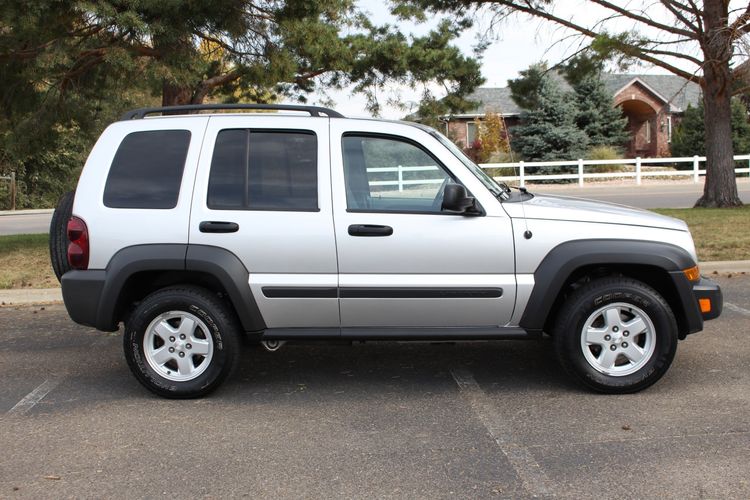 2007 Jeep Liberty Sport | Victory Motors of Colorado