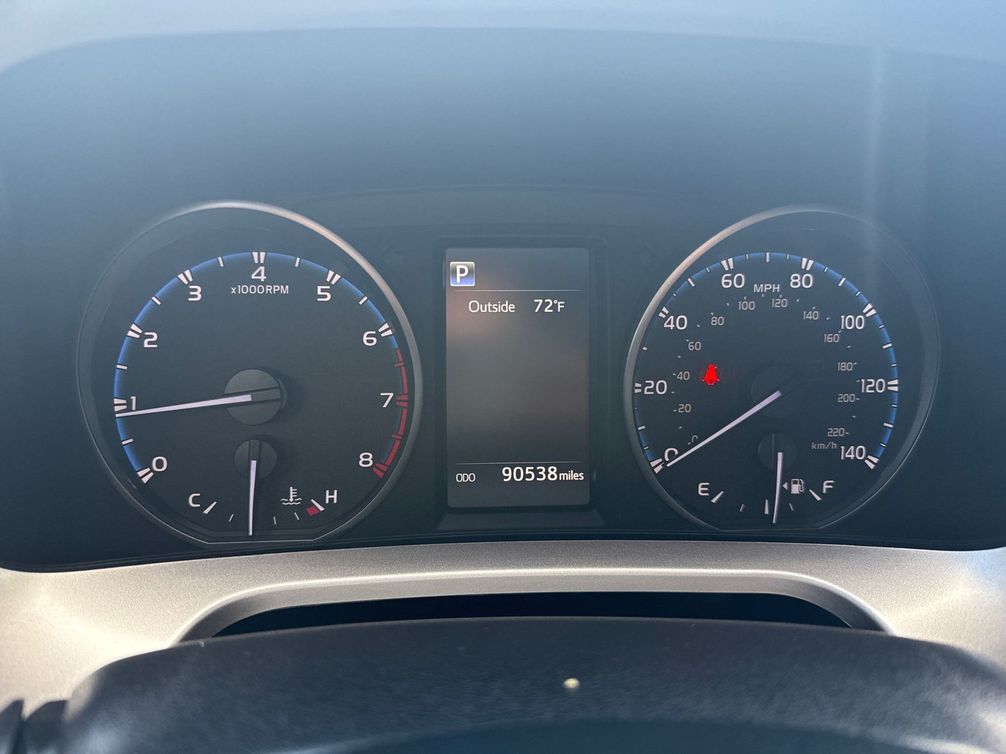 2018 Toyota RAV4 LE photo 20